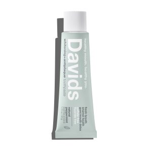 Davids travel size premium toothpaste / peppermint / 1.75 oz